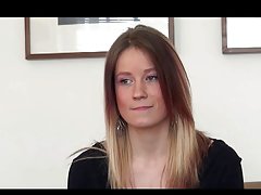 gana Vengrijos mergina su stora tinkama institucija ar liejimo