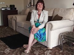 Chubby mėgėjų motina darbų brandinamam savo lizały